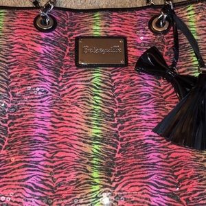 Betseyville purse